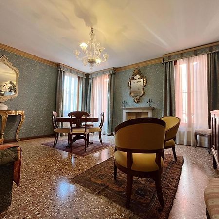 Palazzetto San Lio, Rialto Apartment Venesia Bagian luar foto