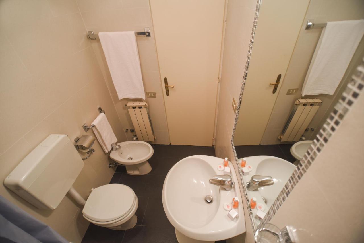 Palazzetto San Lio, Rialto Apartment Venesia Bagian luar foto