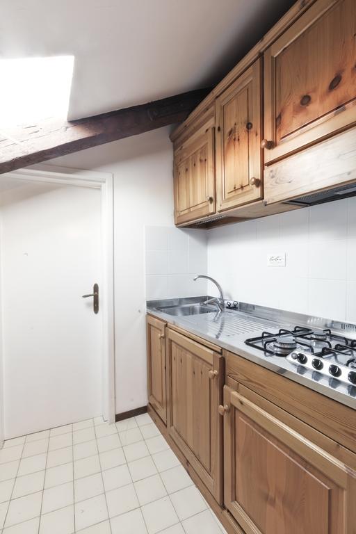 Palazzetto San Lio, Rialto Apartment Venesia Ruang foto