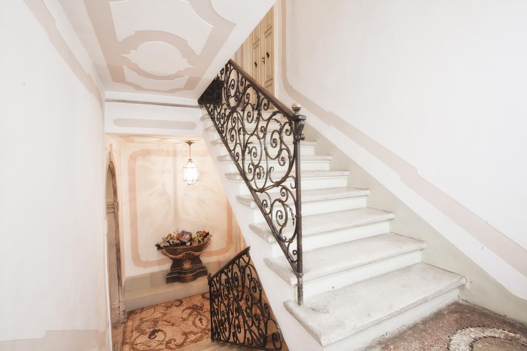 Palazzetto San Lio, Rialto Apartment Venesia Bagian luar foto