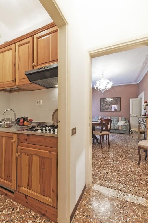 Palazzetto San Lio, Rialto Apartment Venesia Bagian luar foto